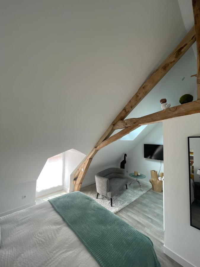 Le Clos Du Q'Hatre Clery-Saint-Andre Bagian luar foto