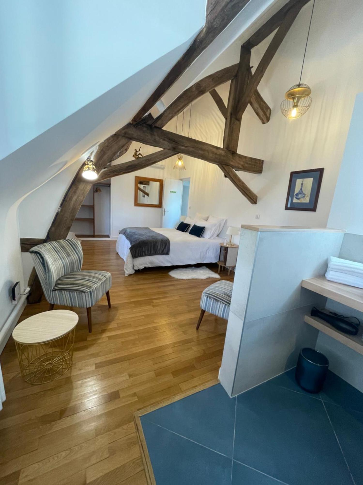 Le Clos Du Q'Hatre Clery-Saint-Andre Bagian luar foto